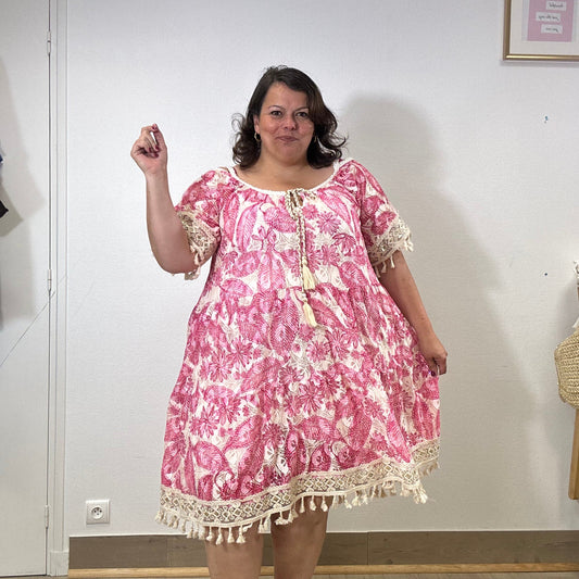 ROBE DENTELLE BRETELLE