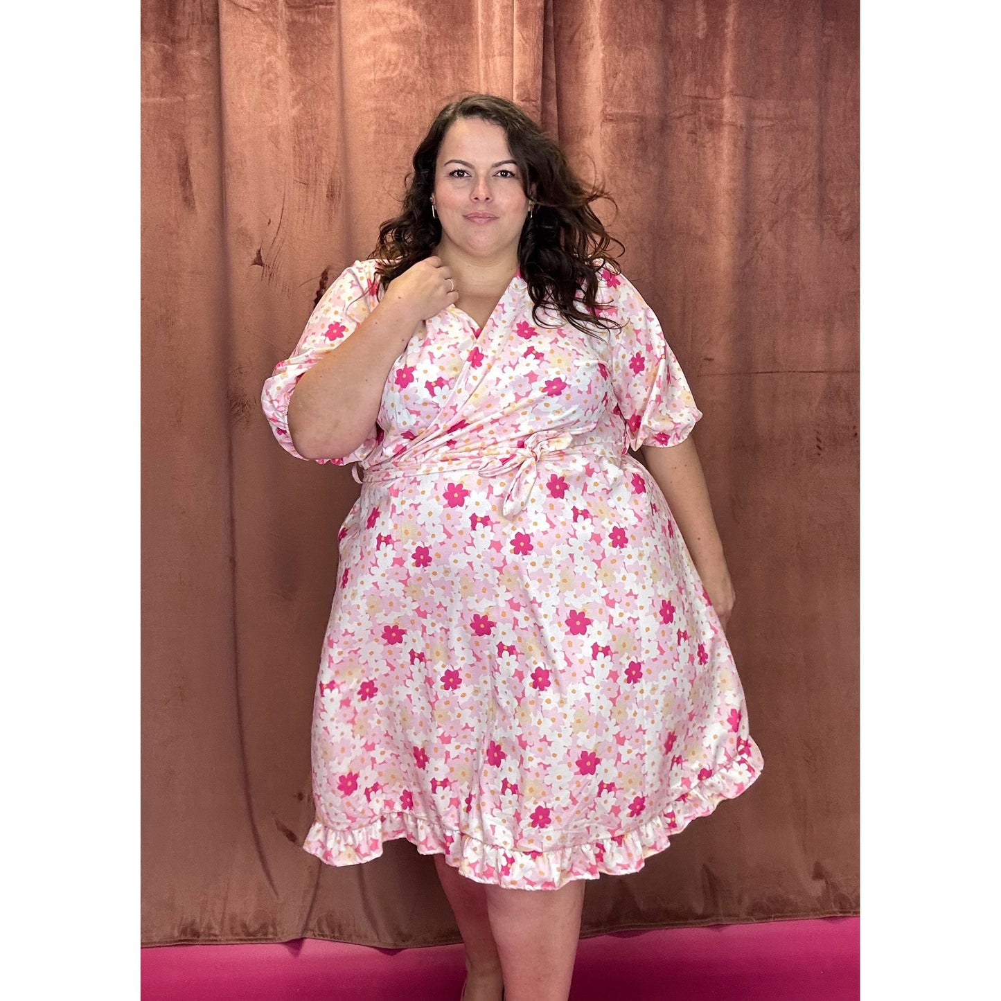 ROBE CACHE-COEUR - PAQUERETTES ROSES